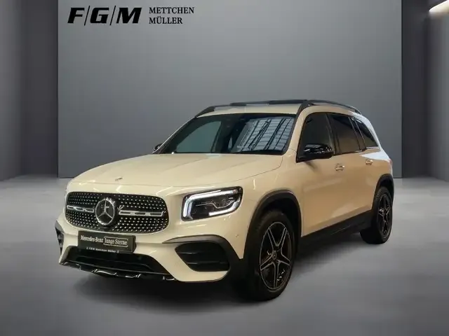 Mercedes-Benz GLB 220