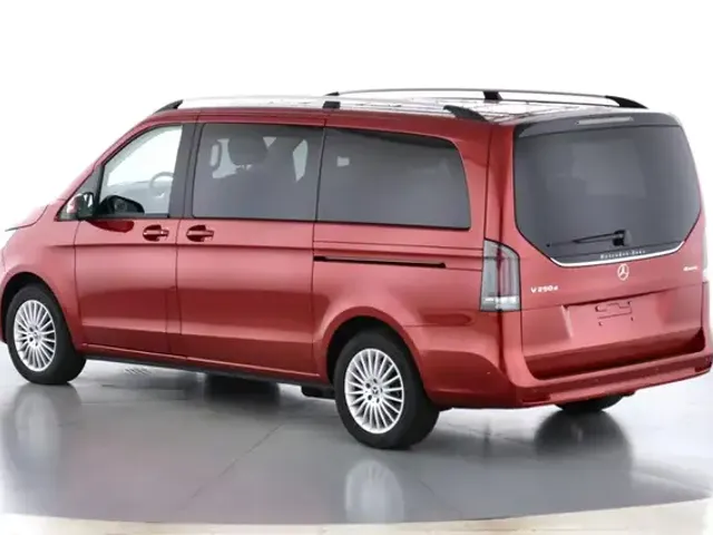 Mercedes-Benz V 250