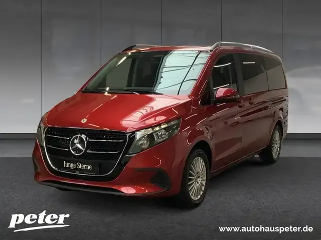 Mercedes-Benz V 220