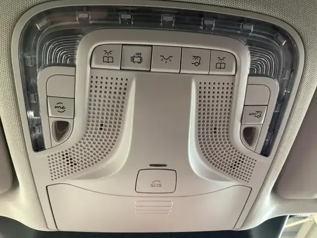 Mercedes-Benz V 220