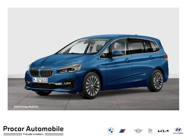 BMW 218