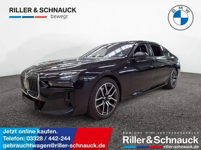 BMW 740