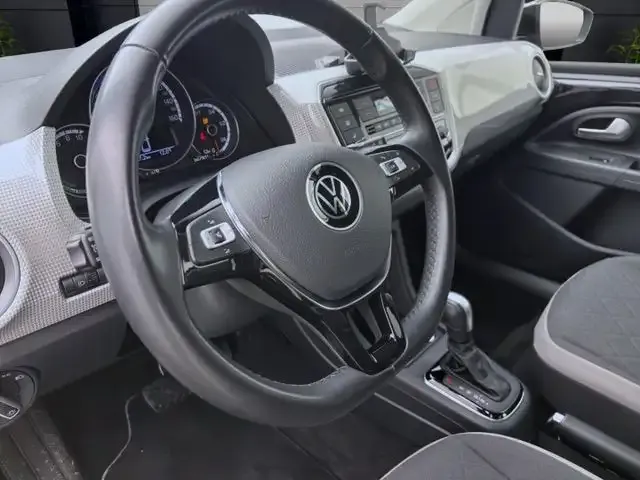 Volkswagen e-up!