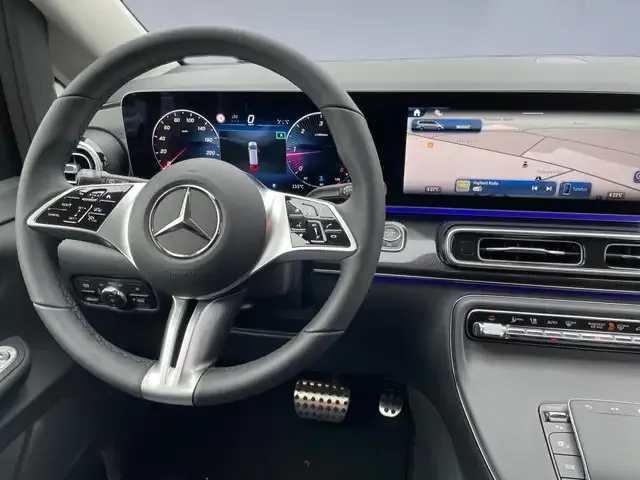 Mercedes-Benz V 250