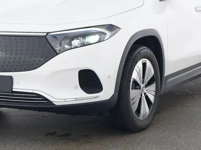 Mercedes-Benz EQA 300