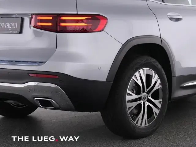 Mercedes-Benz GLB 200
