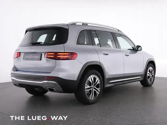 Mercedes-Benz GLB 200