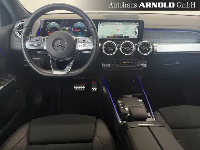 Mercedes-Benz EQB 300