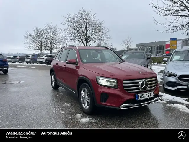 Mercedes-Benz GLB 200