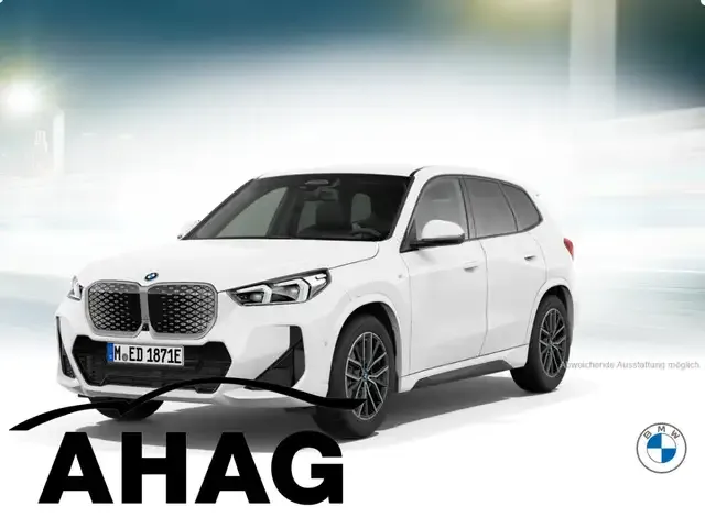 BMW iX1