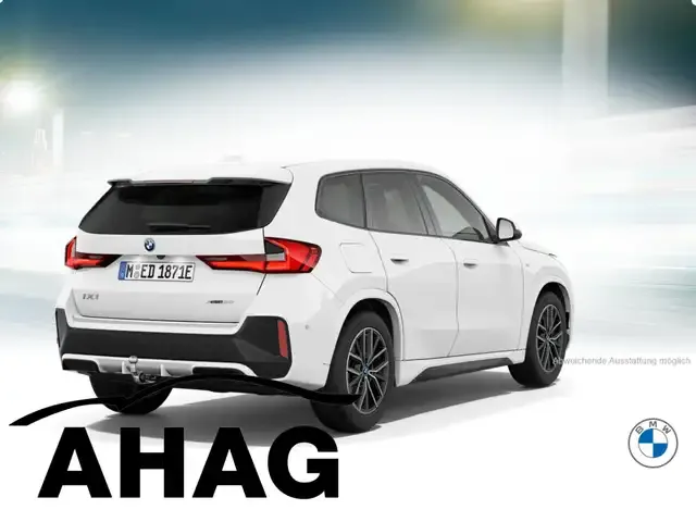 BMW iX1