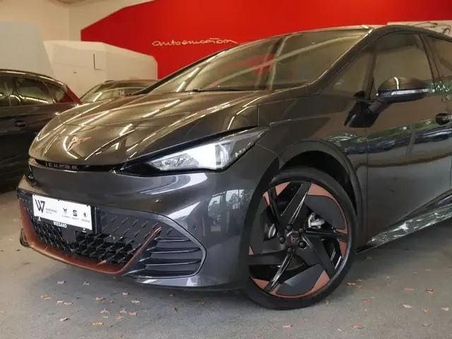 CUPRA Born