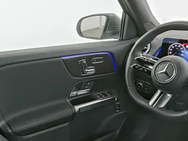 Mercedes-Benz GLB 250