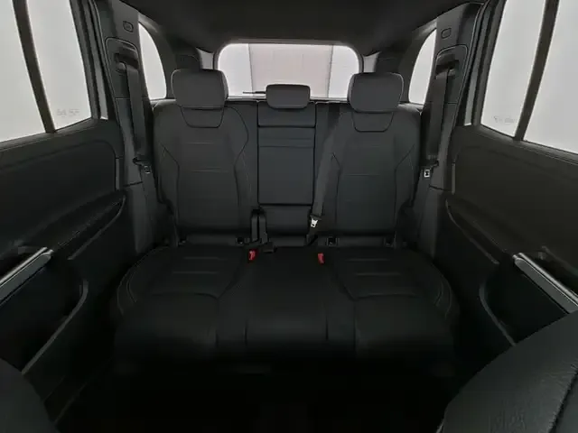 Mercedes-Benz GLB 250