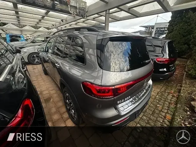 Mercedes-Benz EQB 300