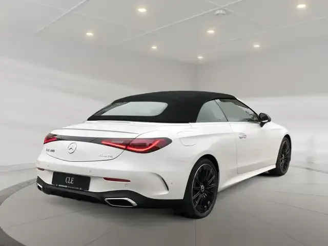 Mercedes-Benz CLE 300