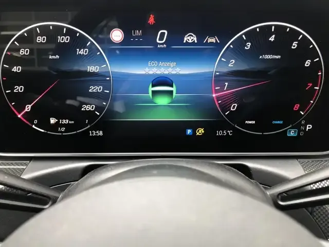 Mercedes-Benz CLE 300