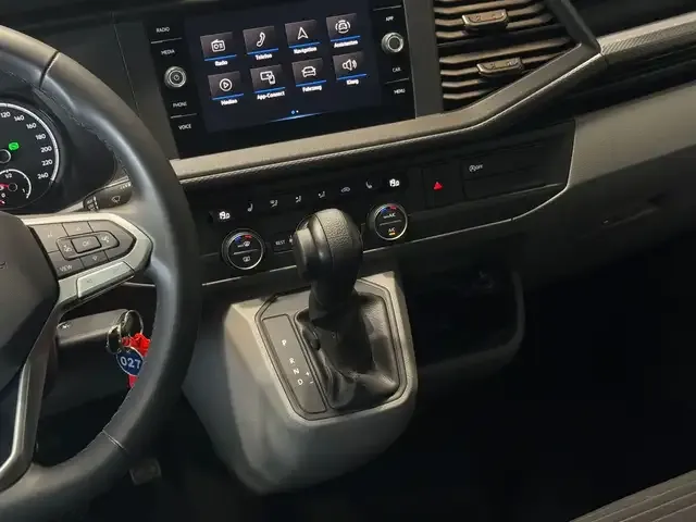 Volkswagen T6.1 Caravelle