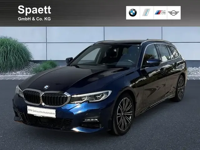BMW 330