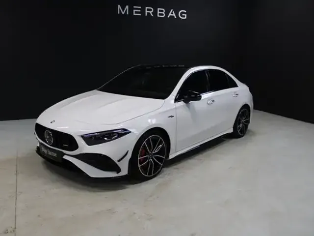 Mercedes-Benz A 35 AMG