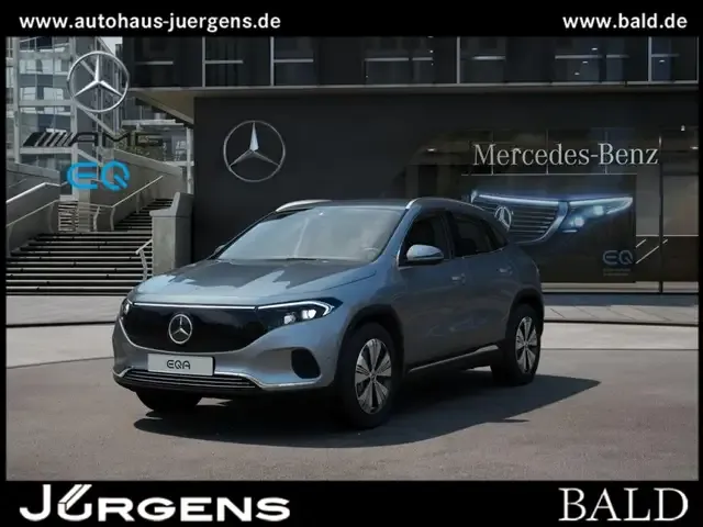 Mercedes-Benz EQA 300