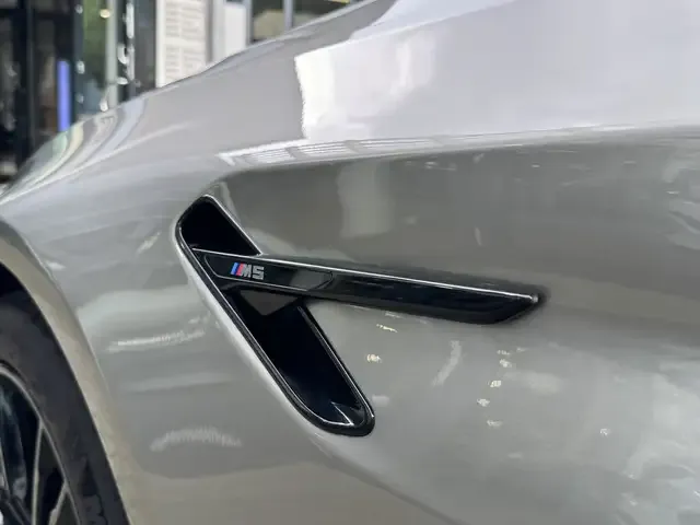 BMW M5