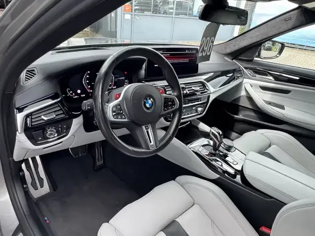 BMW M5
