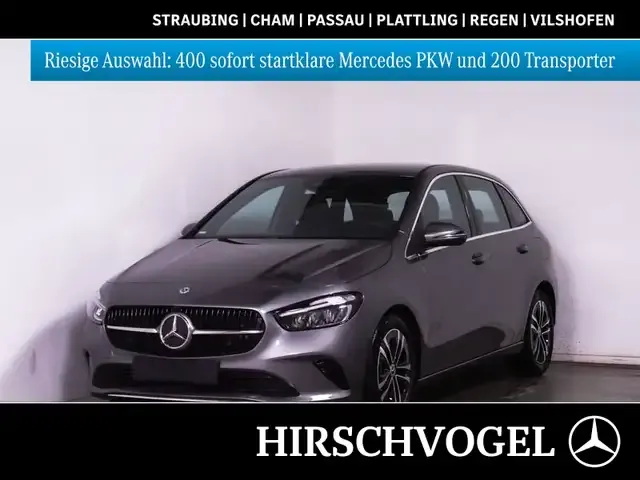 Mercedes-Benz B 180