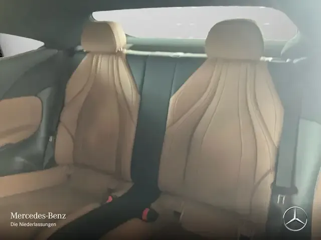 Mercedes-Benz CLE 300