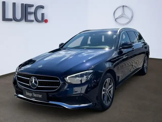 Mercedes-Benz E 220
