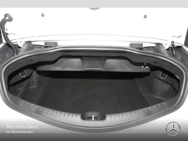 Mercedes-Benz CLE 200