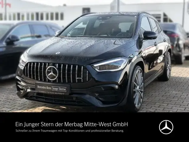 Mercedes-Benz GLA 45 AMG
