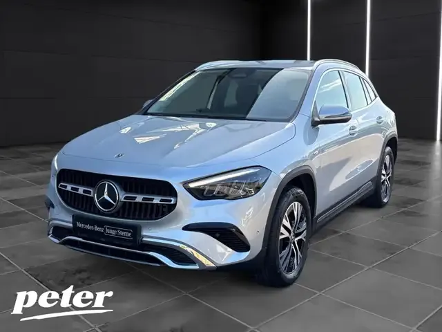 Mercedes-Benz GLA 250