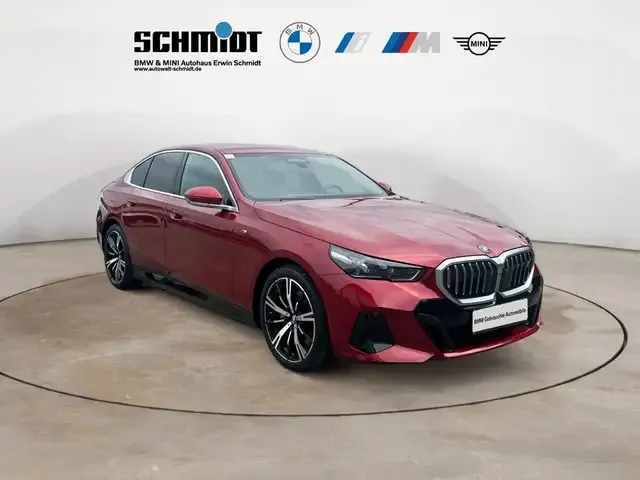 BMW i5