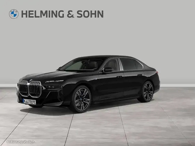 BMW i7