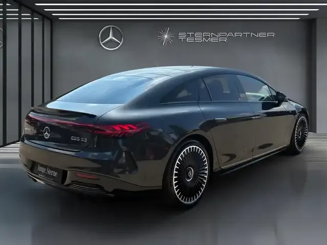 Mercedes-Benz EQS