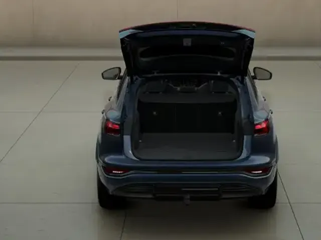 Audi Q6