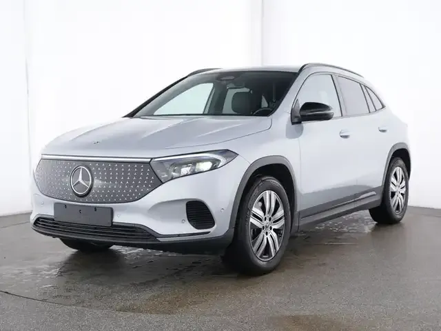 Mercedes-Benz EQA 300
