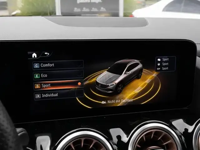 Mercedes-Benz EQA 300