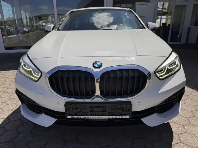 BMW 120