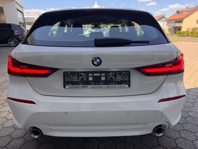 BMW 120