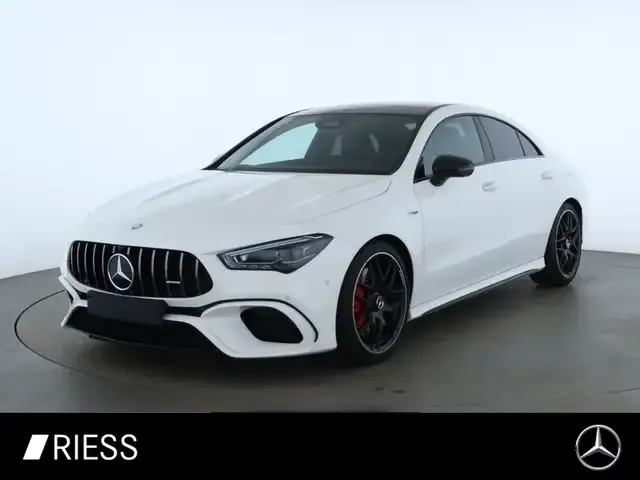 Mercedes-Benz CLA 45 AMG