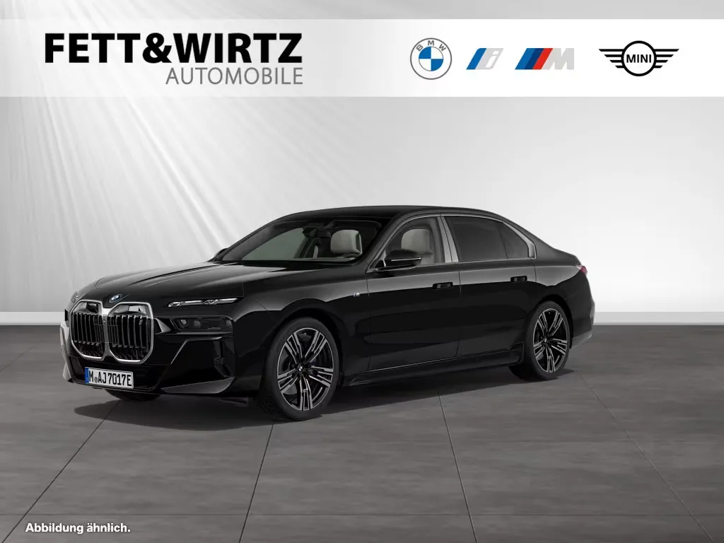 BMW i7