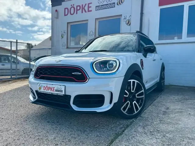 MINI John Cooper Works Countryman