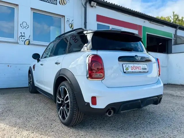 MINI John Cooper Works Countryman