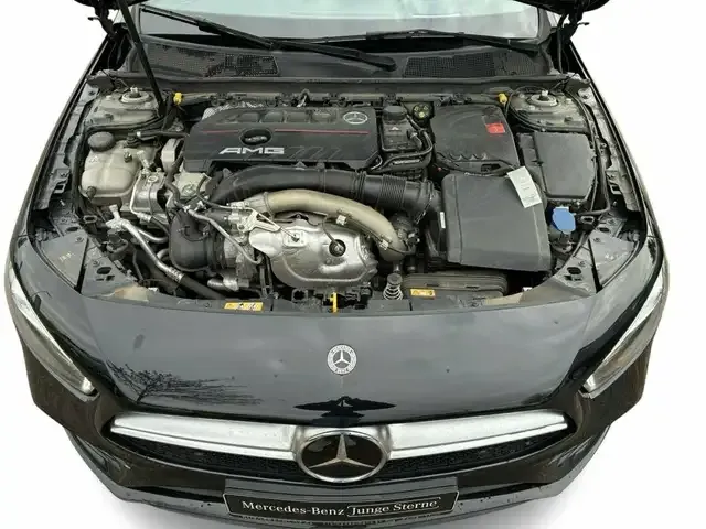 Mercedes-Benz A 35 AMG