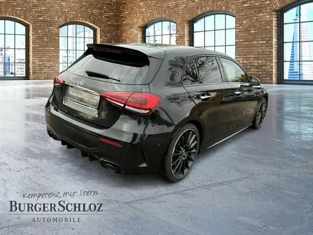 Mercedes-Benz A 35 AMG