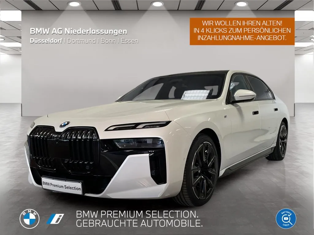BMW i7