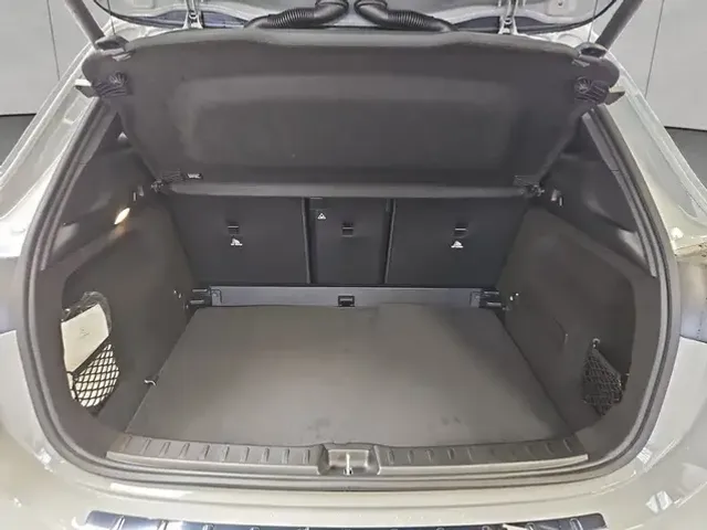 Mercedes-Benz GLA 220