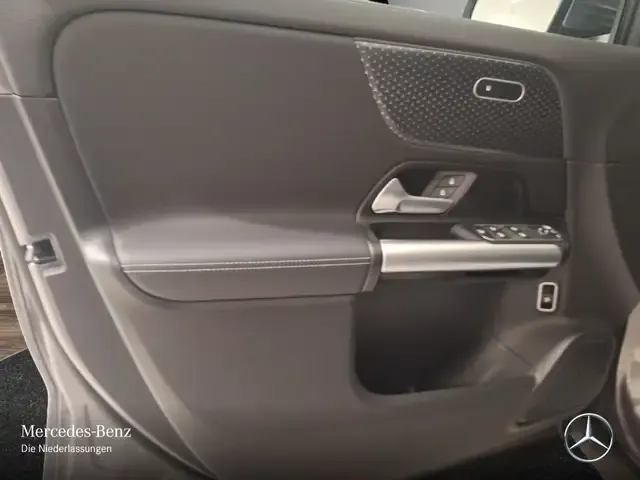 Mercedes-Benz EQA 350